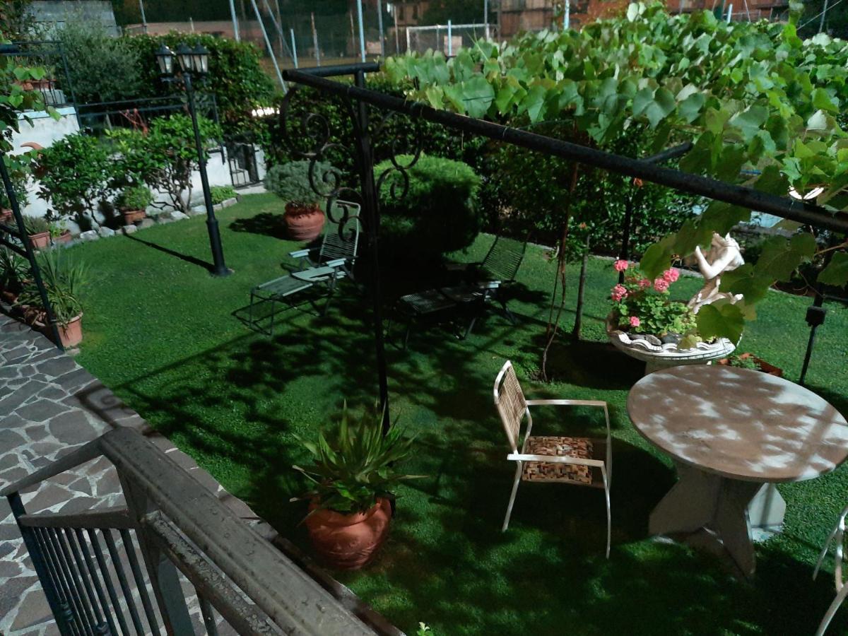 La Villa La Spezia Extérieur photo